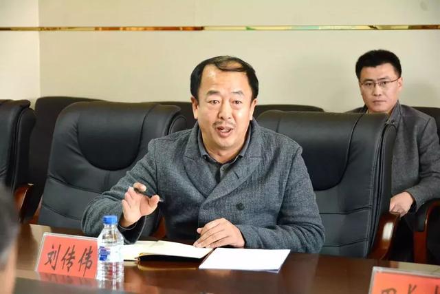 金壽浩州長到八家子林業(yè)局調(diào)研仙峰滑雪度假區(qū)項目進(jìn)展情況